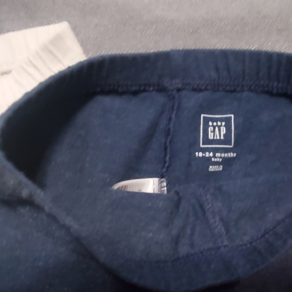 Gap Kids 3 Used Leggings. (Any 3 Girls Leggings In my Closet  For $10) - Picture 3 of 5